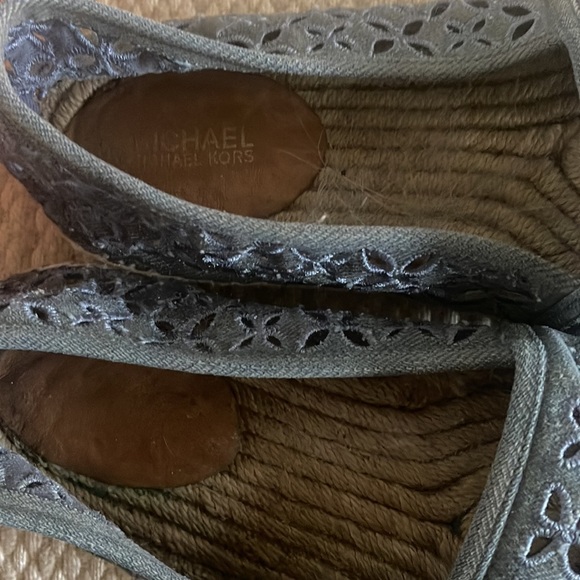🎉PRICEDROP 🎉Michael Kors espadrilles - Picture 3 of 6